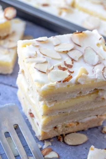 Italian Almond Bars Recipe